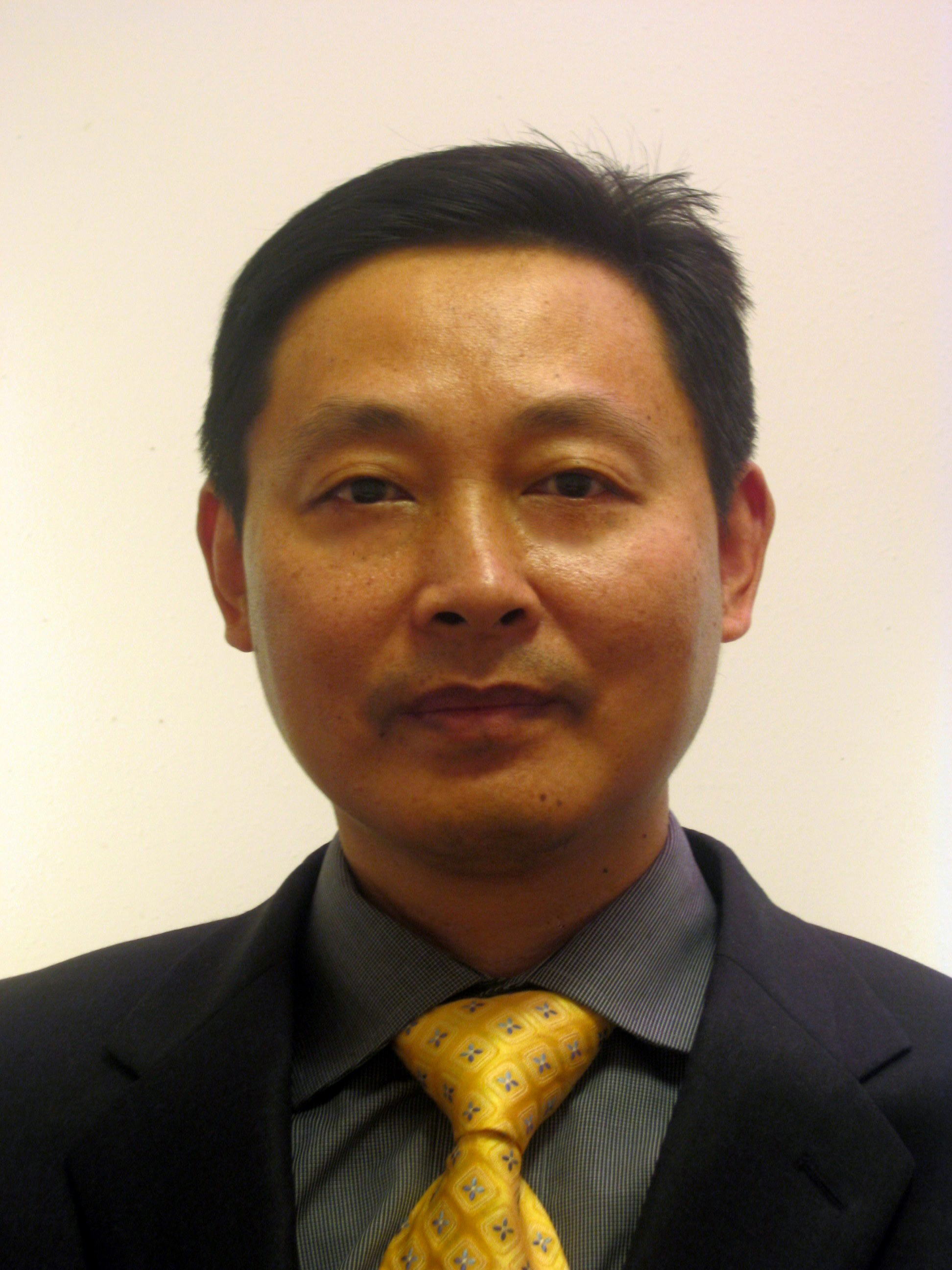Dr. Fengxiang Qiao